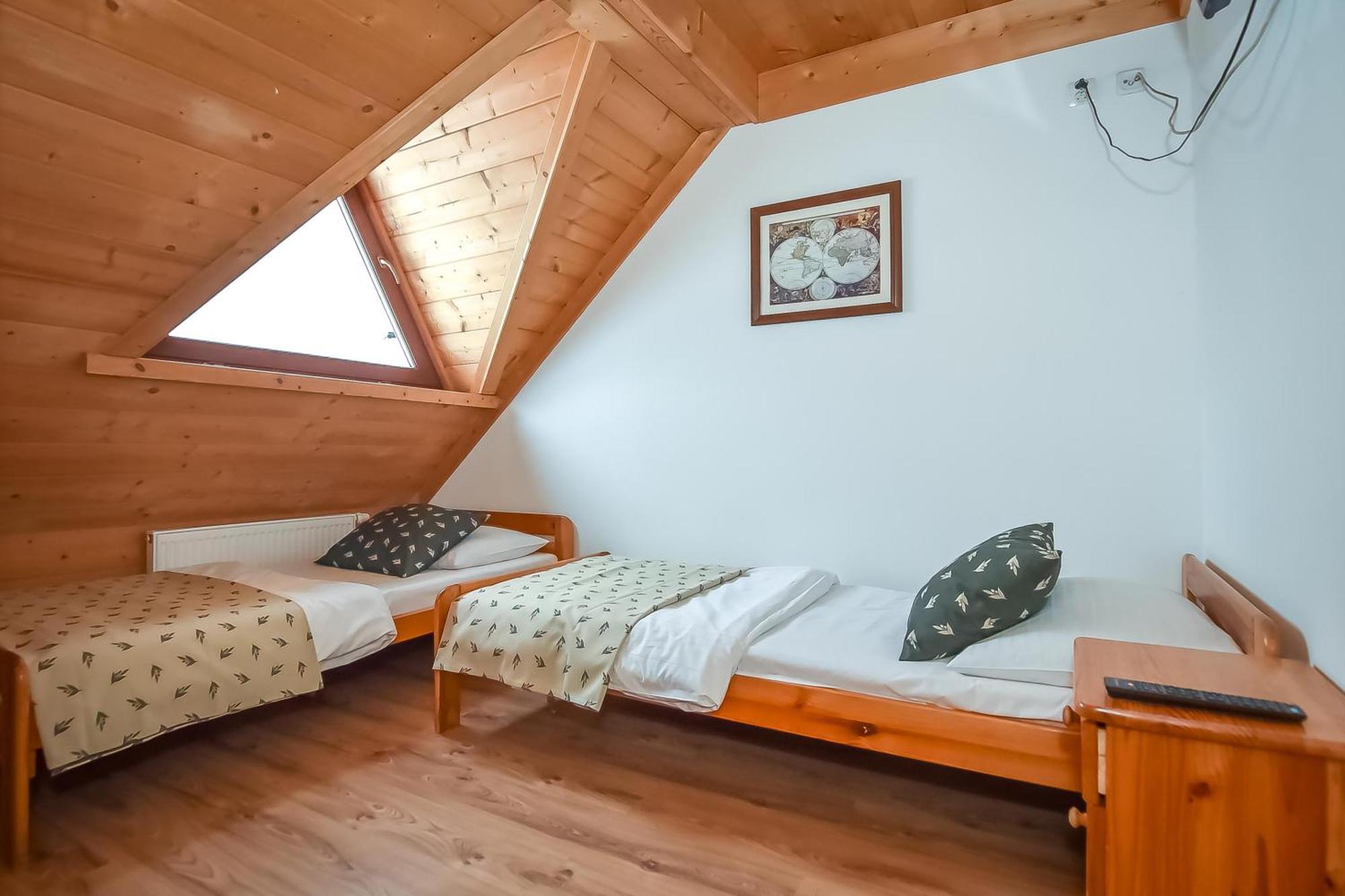 Willa Pod Orlem Jacuzzi Sauna Кошелско Екстериор снимка