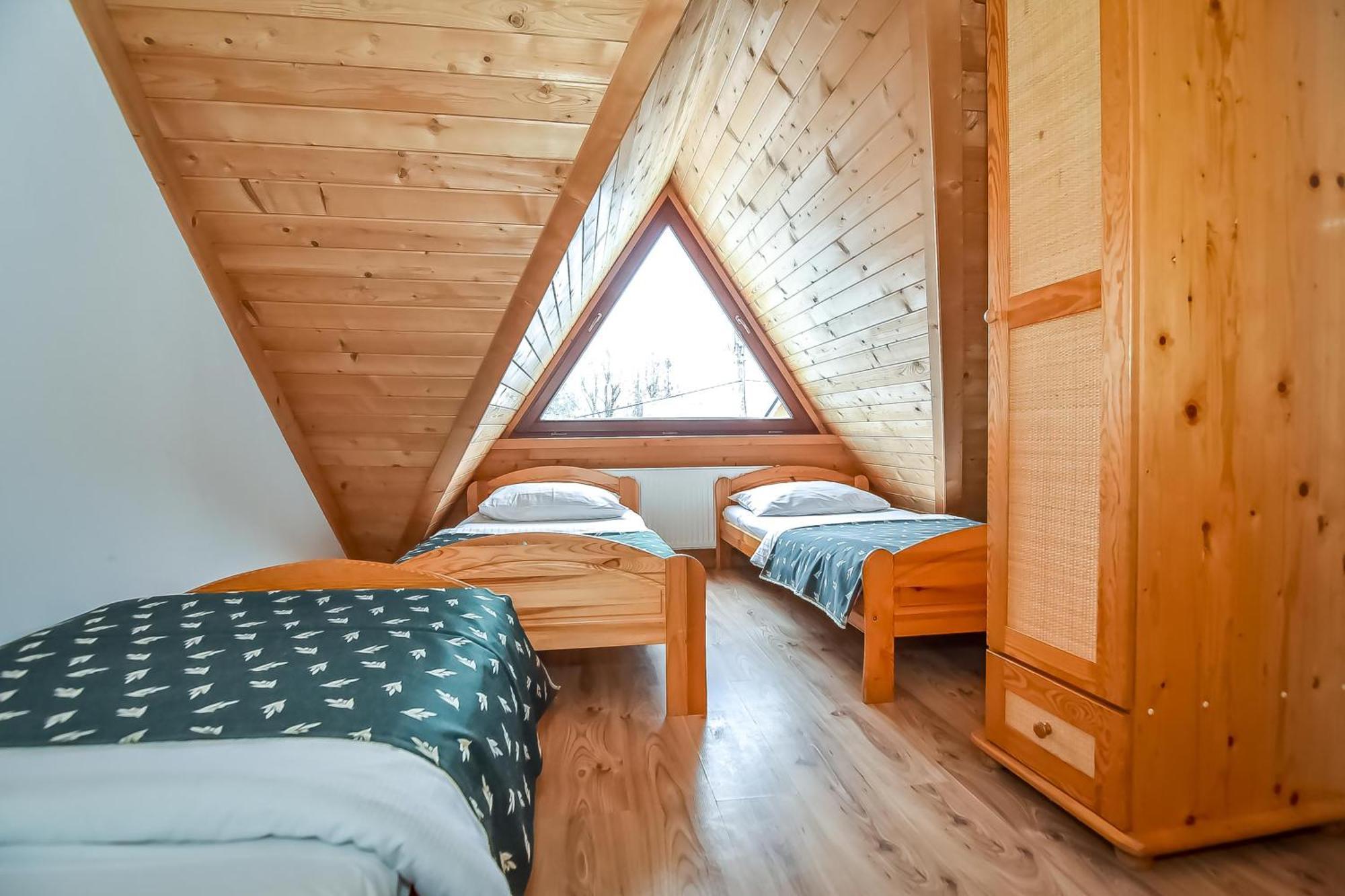 Willa Pod Orlem Jacuzzi Sauna Кошелско Екстериор снимка
